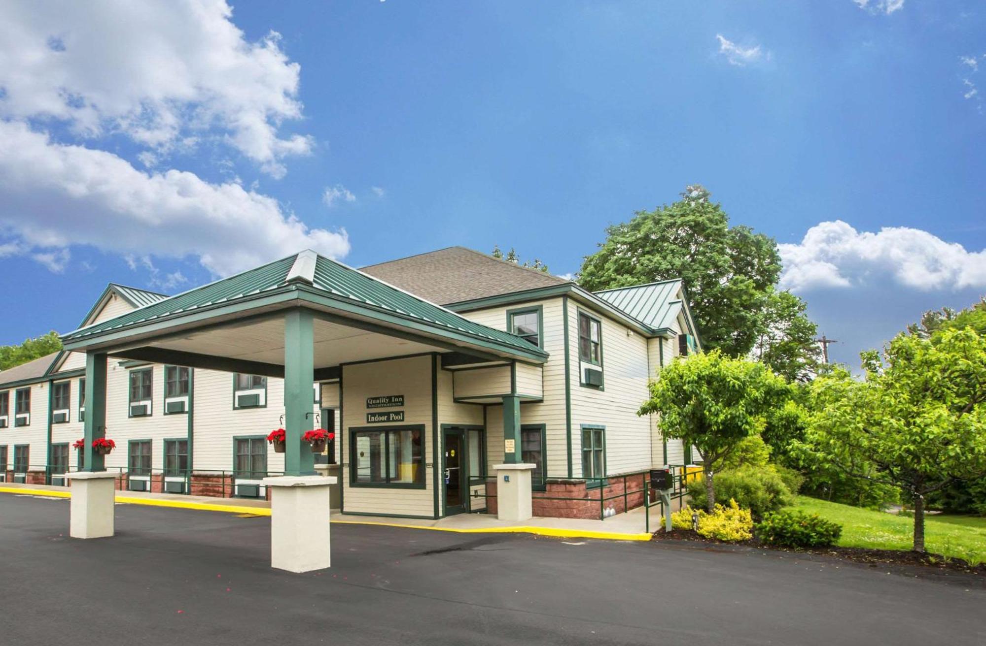 Econo Lodge Glens Falls - Lake George Kültér fotó