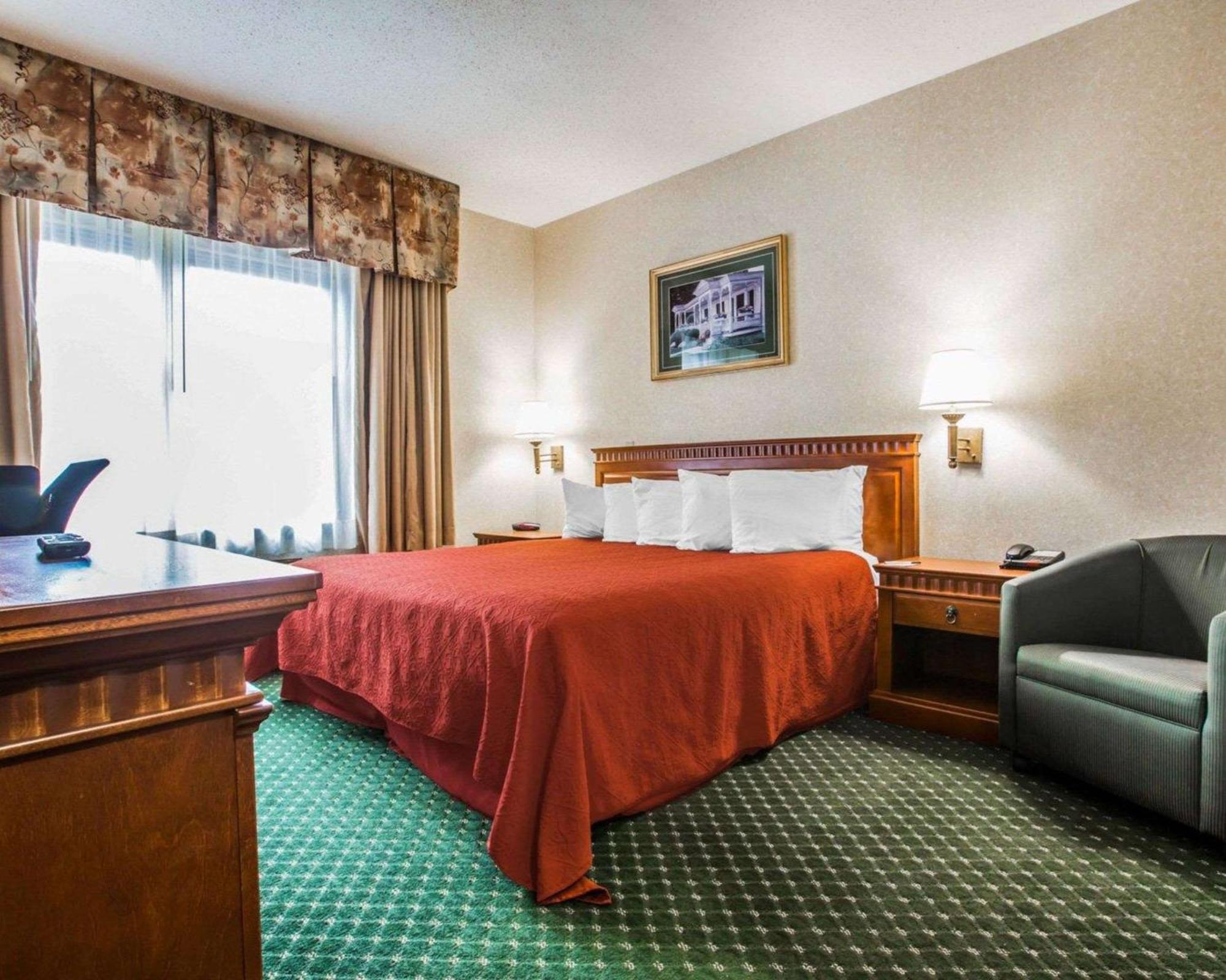 Econo Lodge Glens Falls - Lake George Kültér fotó